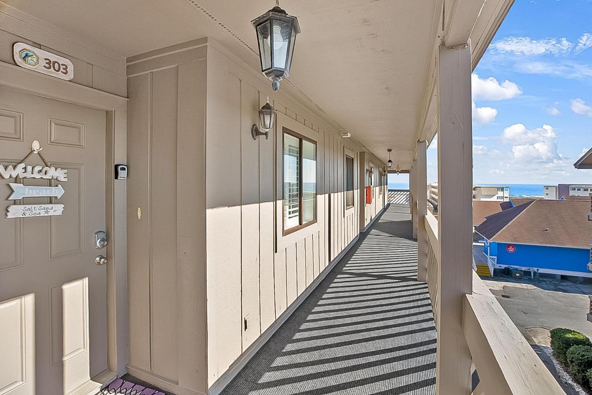 Two Bedroom Steps From The Beach! Shore Dr! Myrtle Beach Exterior photo
